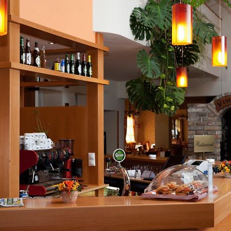 Gastland M0 Hotel & Conference Center Szigetszentmiklós المظهر الخارجي الصورة