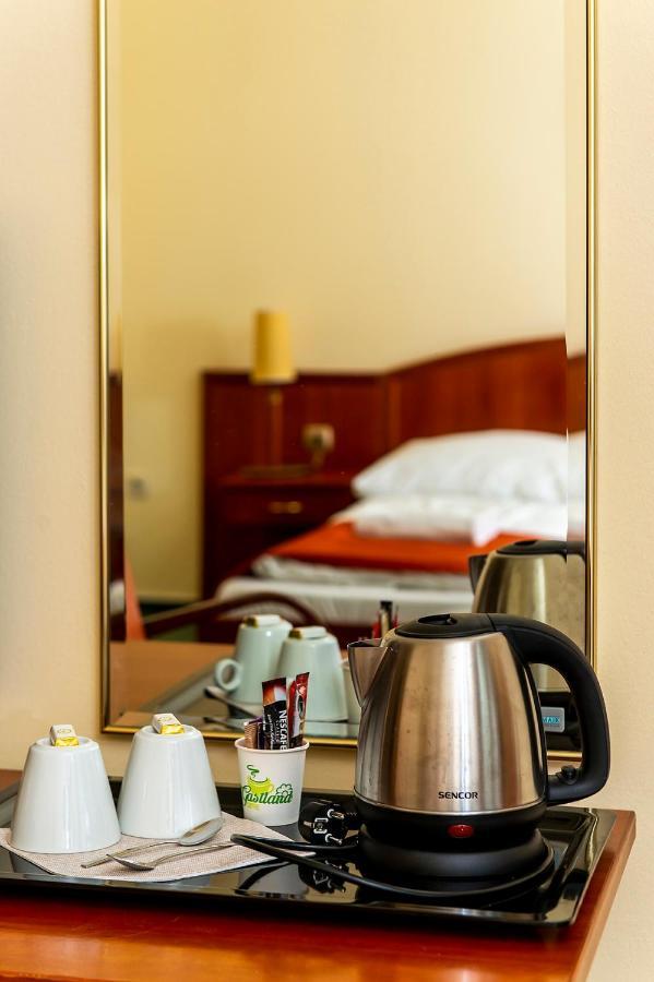 Gastland M0 Hotel & Conference Center Szigetszentmiklós المظهر الخارجي الصورة