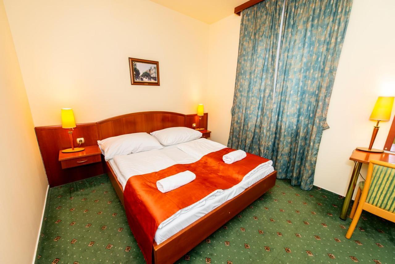 Gastland M0 Hotel & Conference Center Szigetszentmiklós المظهر الخارجي الصورة