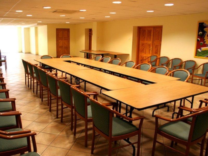 Gastland M0 Hotel & Conference Center Szigetszentmiklós المظهر الخارجي الصورة